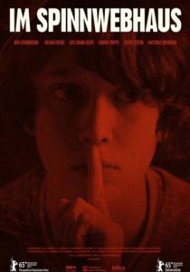 В доме из паутины 2015